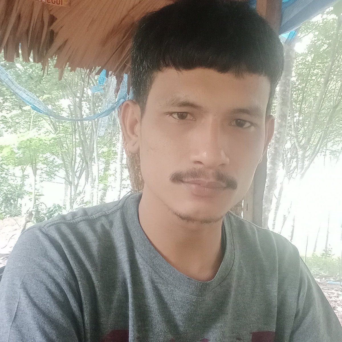 ThthiThaph's tweet photo. #NewProfilePic https://t.co/5QfNIEs7yI