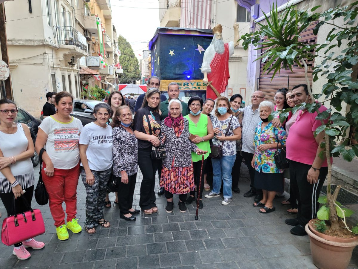 لمن يرغب المشاركة بقداس مار الياس بجمعية مروج المحبة الخيرية بتاريخ ٢٠٢٣/٧/٢١ الساعة ٦ مساء ويرغب ان يذكر موتاه المتوفين من سنة لغاية اليوم نرجوا اعلام جمعية مروج المحبة الخيرية او الاب سيمون قسطنطين بالاسماء
ولمن يرغب المشاركة بتنظيم القداس وبالضيافات نرجوا تسجيل اسمه بالجمعية