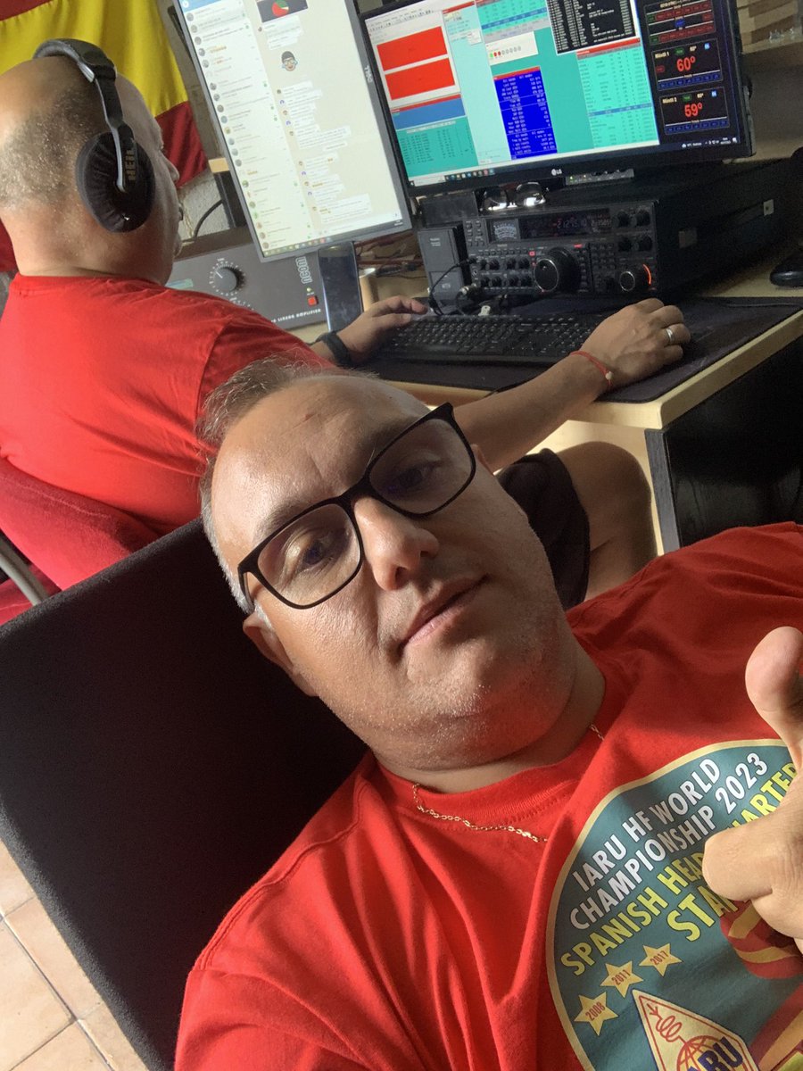 {Fabian/EB1TR} 📻 🧉 🐍 tweet media