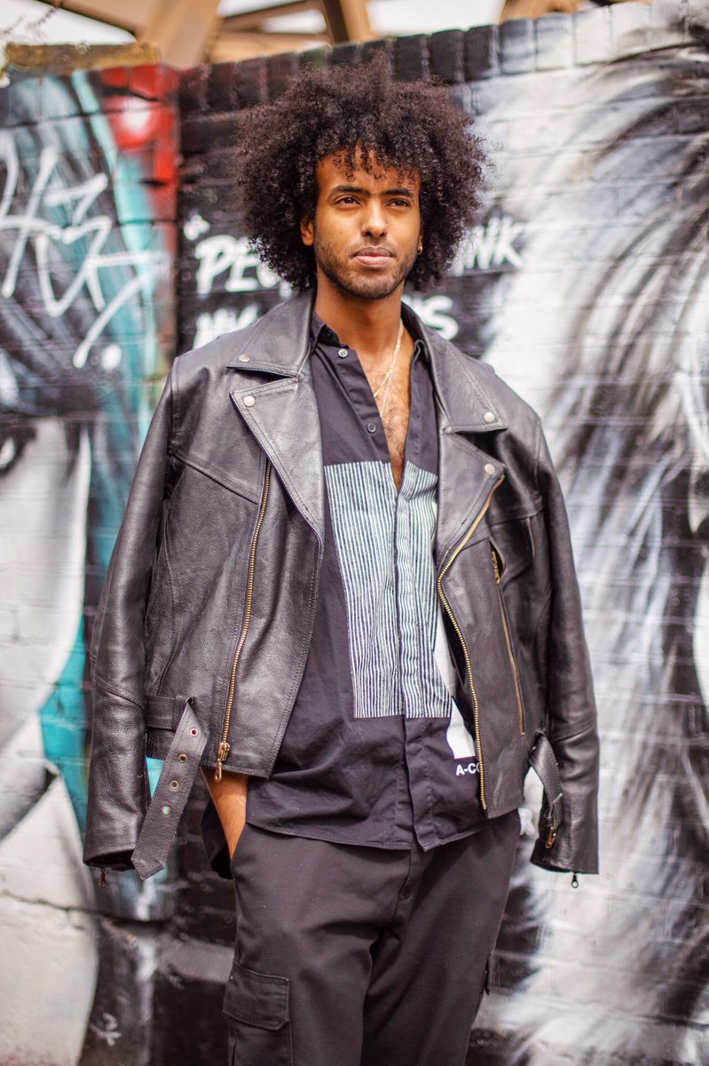 Hail_ET_'s tweet photo. Quick shoot in Shoreditch last month 
•
•
#model #London #photograghy #fashion https://t.co/ICPrtM2g6C