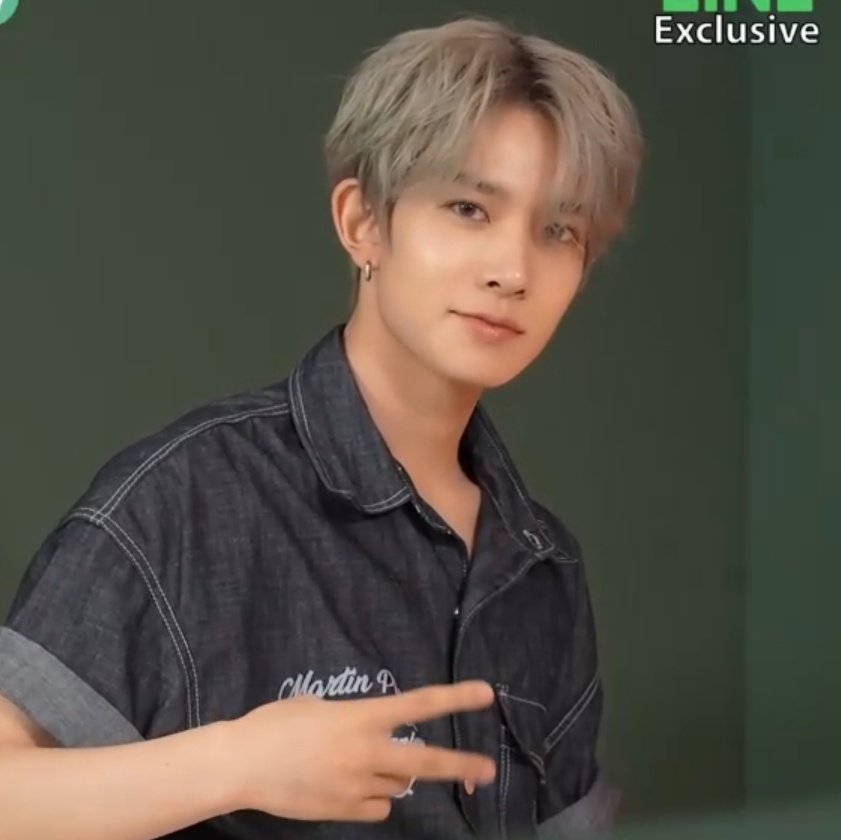 heeseung archive tweet media
