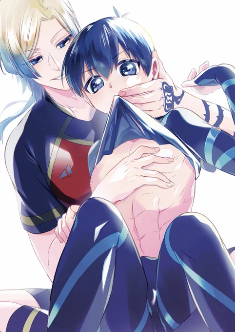 ここ3ヶ月の絵見比べてたちょっとずつそれぞれ前回のもうちょいこうしたいってとこ頑張ってを繰り返してる 