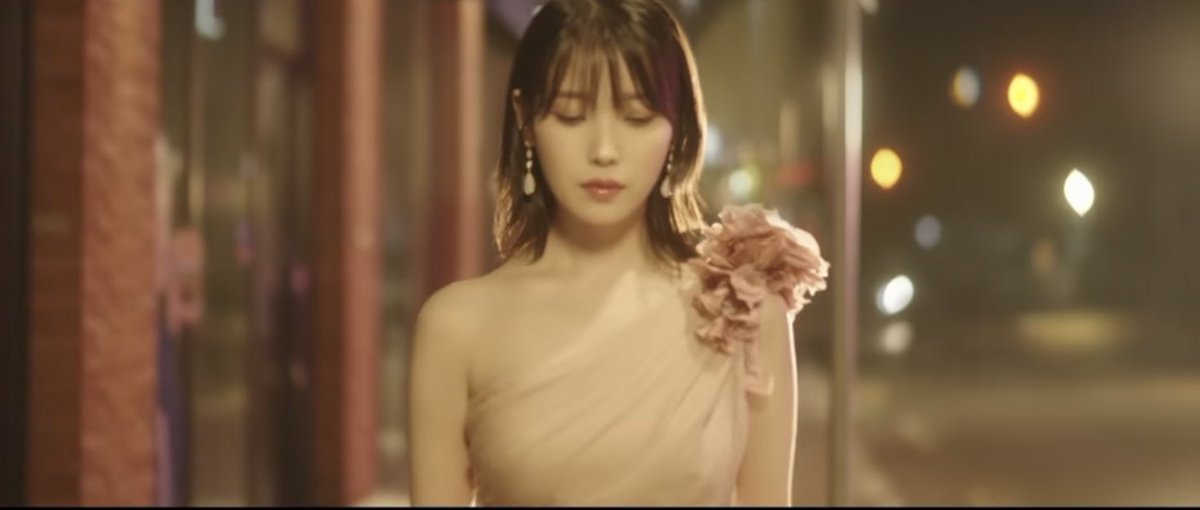 jieunbbyy's tweet photo. your museum date 🧡 https://t.co/x39dhX4ZNi