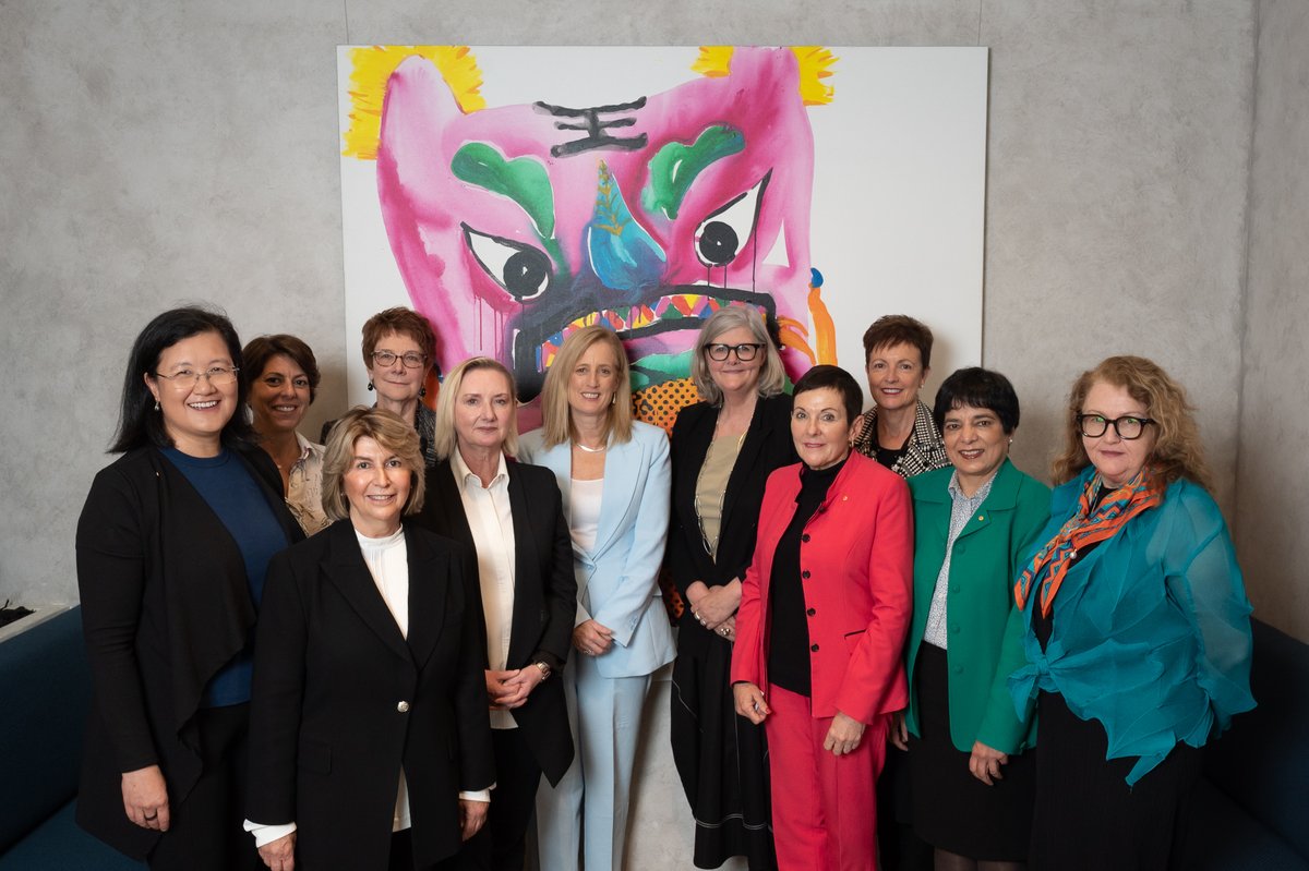 CEWAus's tweet photo. Last week CEW hosted a roundtable with President Susan Lloyd-Hurwitz, CEO Marie Festa &amp; CEW members, Minister for Women the Hon @SenKatyG Chair of WEET @sammostyn and Office for Women to discuss gender-focused policymaking. https://t.co/GUCDiHPUON