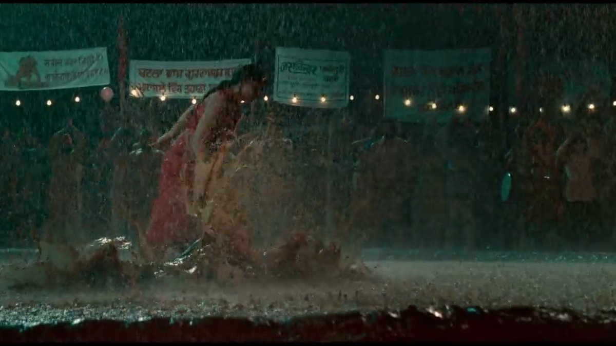 uffyehgehraiyaa's tweet photo. EVERYONE MOVEEEDDDDD !!

#JawanPrevue #DeepikaPadukone https://t.co/epiEqxtvfw