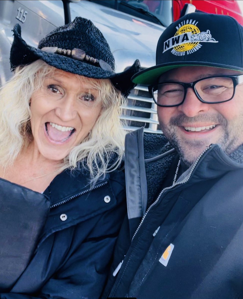 Edgewood66's tweet photo. God sent me this Guy!
He has a Heart of Gold 💛
My Badass Trucker Buddy!
Tony!
Tony Justice
I Love This Man!
✨♥️✨ https://t.co/2mJuULfpyo