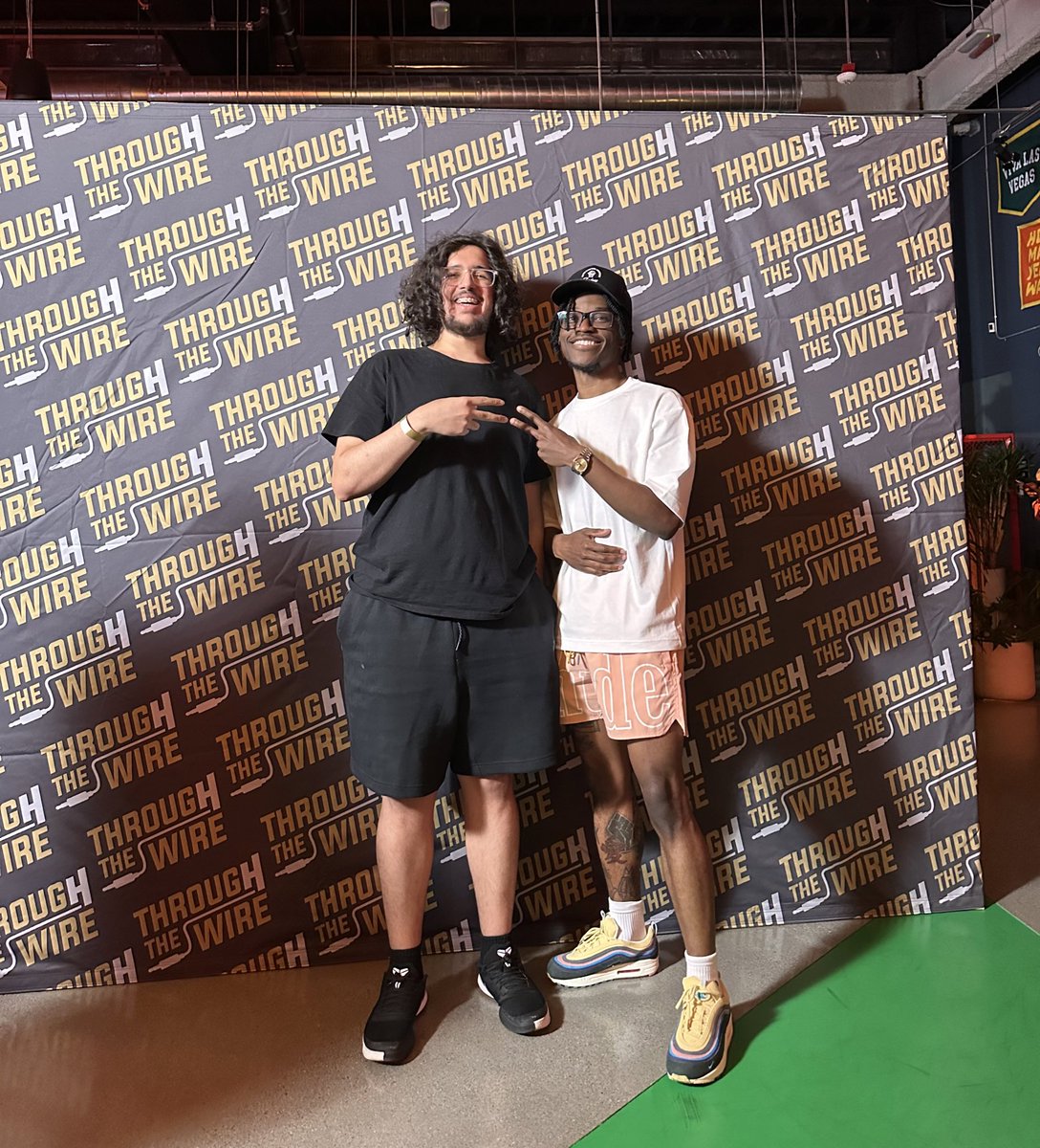 Clique Productions tweet media