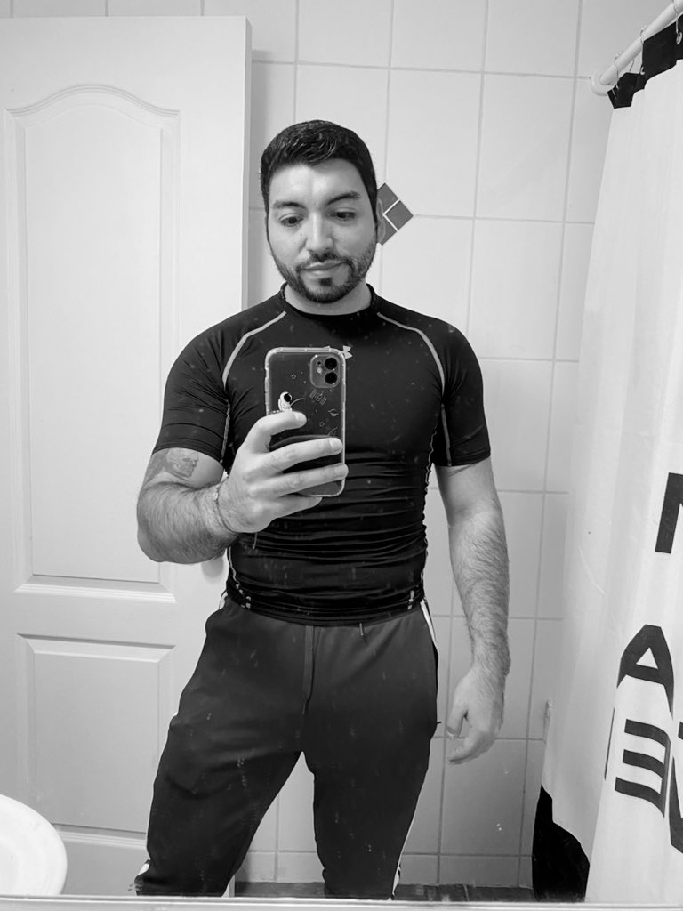 fernandres09's tweet photo. https://t.co/4riIRcg5vd