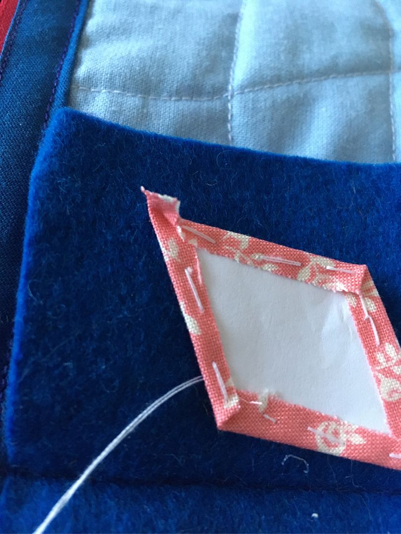 sallyannsews's tweet photo. #englishpaperpiecing #quilting #eppproject

I’ve started a small EPP project! 😱 https://t.co/qlYQtF3zMI