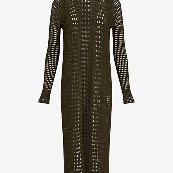 So good I had to share! Check out all the items I'm loving on <a href="/Poshmarkapp/">Poshmark</a> #poshmark #fashion #style #shopmycloset #pratesifirenze #gloriavanderbilt #express: posh.mk/Du0a46gqjBb