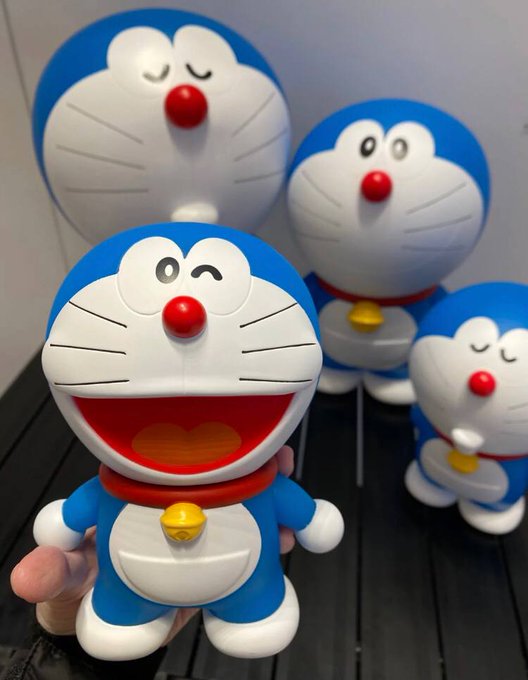 Aimi855's tweet photo. Doraemon's treasure bag, lend me any door, I want to see anywhere in the world. ☺ https://t.co/BTUjgoqVKW