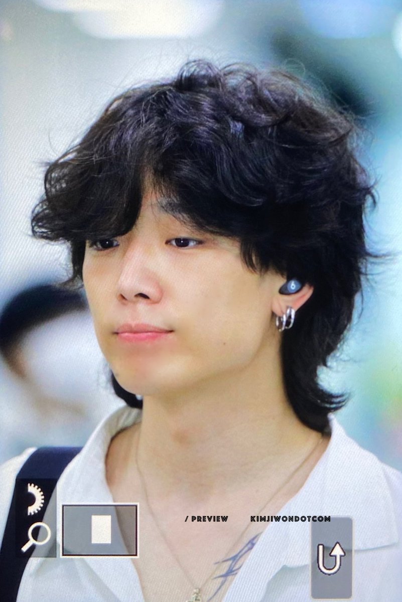 19951221_com's tweet photo. 230710 GMP 너무 수고해떠 ㅠㅠ 쉬는날도 없이 또 일하러 가는 지워니😭💦🩷

#BOBBY #바비 #バビ #iKON https://t.co/5mH9sfXbuV