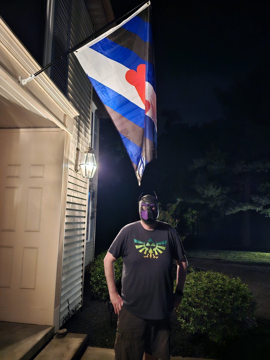 Pup_Tizzy's tweet image. Couldn't wait to put it up!!  Wuff!❤️