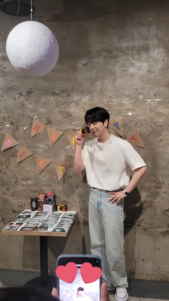 forejyohahihi's tweet photo. 와 미쳤다ㅠㅠ 로얄마카롱에 우리미 왔다감 ㅠㅠ https://t.co/4PvJjpBbXJ