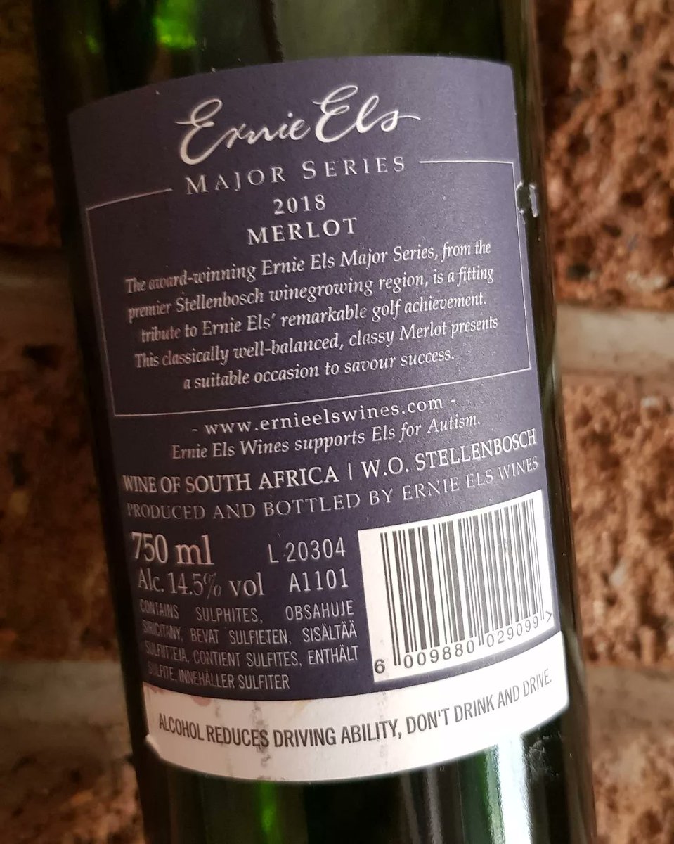 but not green, juicy, concentrated and packed with yummy flavours, gorgeous red wine, drink now up to 2028+ 

#MC93 

#MiguelChan #Sommelier #Africa #Merlot #Stellenbosch #SanDeck #ernieelswines #golf #ernieels #Farmall #WineBar #african #sandton #southernsun #hotel #sandtonsun