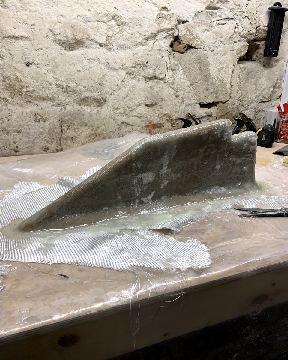waughhillhead's tweet photo. STAGE 6.4 OF BUILDING A BOAT 🛠️⛵️THE SKEG
It’s vital to have a strong skeg as the rudder fixes onto the boat at the top of the transom &amp; the skeg at the bottom.

1. Cover the 3D printed template with fibreglass. 
2. Remove &amp; fill void with epoxy resin &amp; chopped up fibreglass. https://t.co/AI0wZm866l