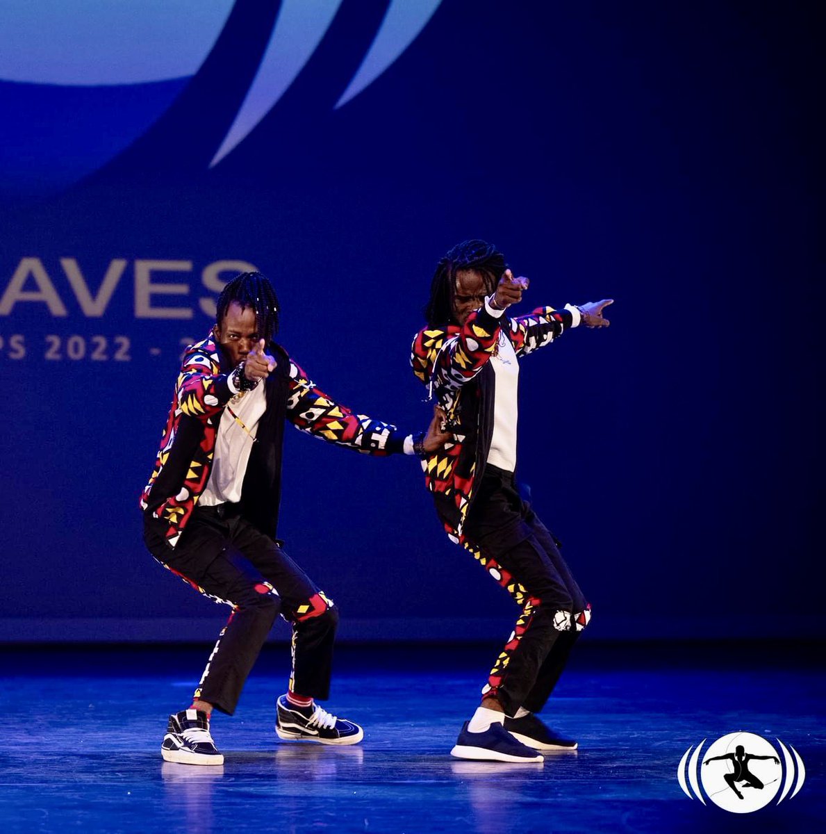 LesTdks's tweet photo. Vainqueurs 2nd place
Dance Waves Competition championnat Européen categorie Duo .
#lestdks
#dancewave #dancewavescompetition #yengguve🇦🇴🇬🇦🇨🇩🇫🇷🇵🇹 #france #france #evreux #louviers #normandie #holland
https://t.co/iQD1EtI8As https://t.co/EtUarwv8TA