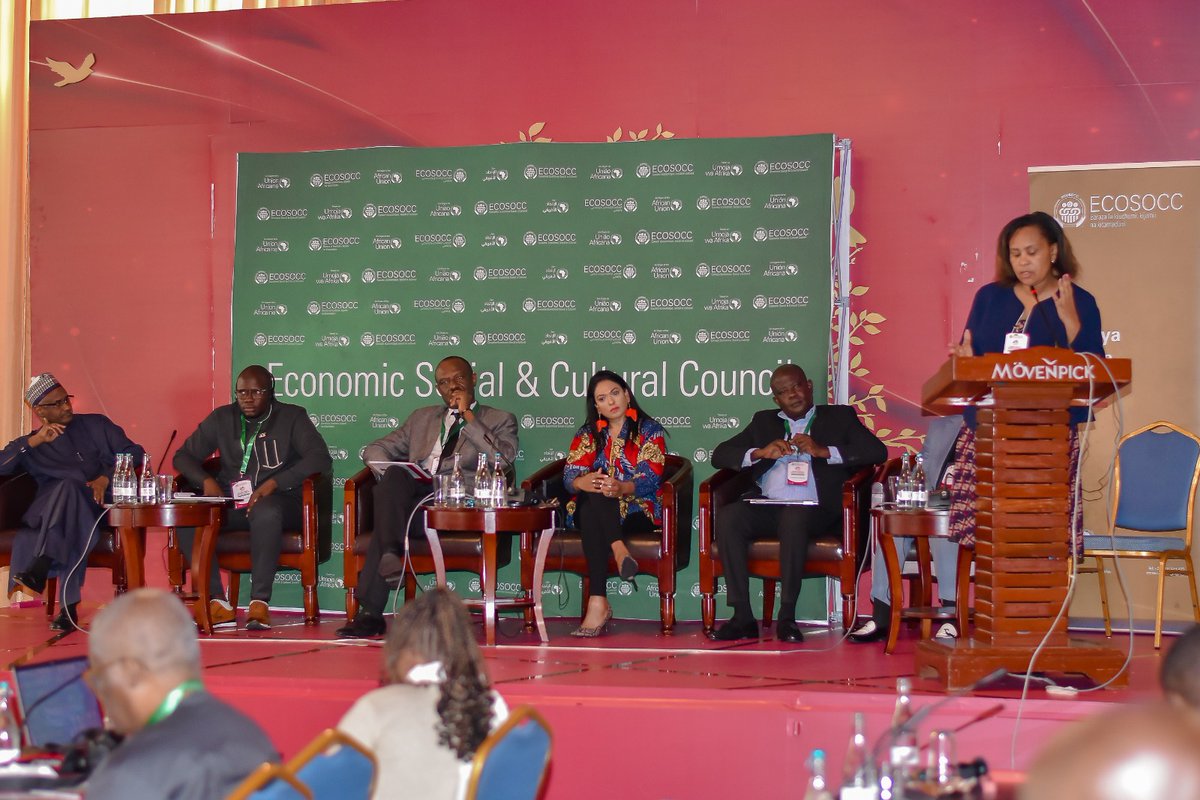 MzalendoWatch's tweet photo. Our ED, @carole_gaita moderates a panel on Misinformation, Disinformation and Propaganda Machines on Democratic Process during the @AU_ECOSOCC Annual Citizens' Forum focusing on Democracy and Digital Governance. 

The session focuses on the spread of false information online, its influence on public opinion, and strategies to combat disinformation while preserving freedom of expression.