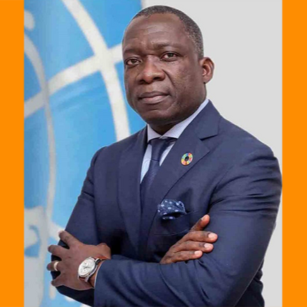 UnfpaCI's tweet image. 📷 @Unfpaci se joint à @UNFPAWCARO et autres pays de la région pour dire Akwaba à Dr Sennen Hounton, le nouveau directeur régional pour l'Afrique de l'Ouest et du Centre de l'Organisation. 

wcaro.unfpa.org/fr/news/le-bur…
#Bienvenue #UNFPA #3RT