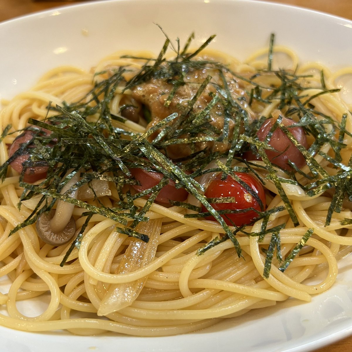 chitokalunch's tweet photo. 2023/07/10 月
和風スパゲッティ すぱろー
あいどるなっとう
ランチセット サラダ、スープ
本日 7月10日 は #納豆の日 という事で
納豆メニューランチにしました。
お支払いは #せたがやPay を選択。

#ちとからんち
#千歳烏山ランチ
#千歳烏山パスタ
#千歳烏山 https://t.co/mt0heCHRts