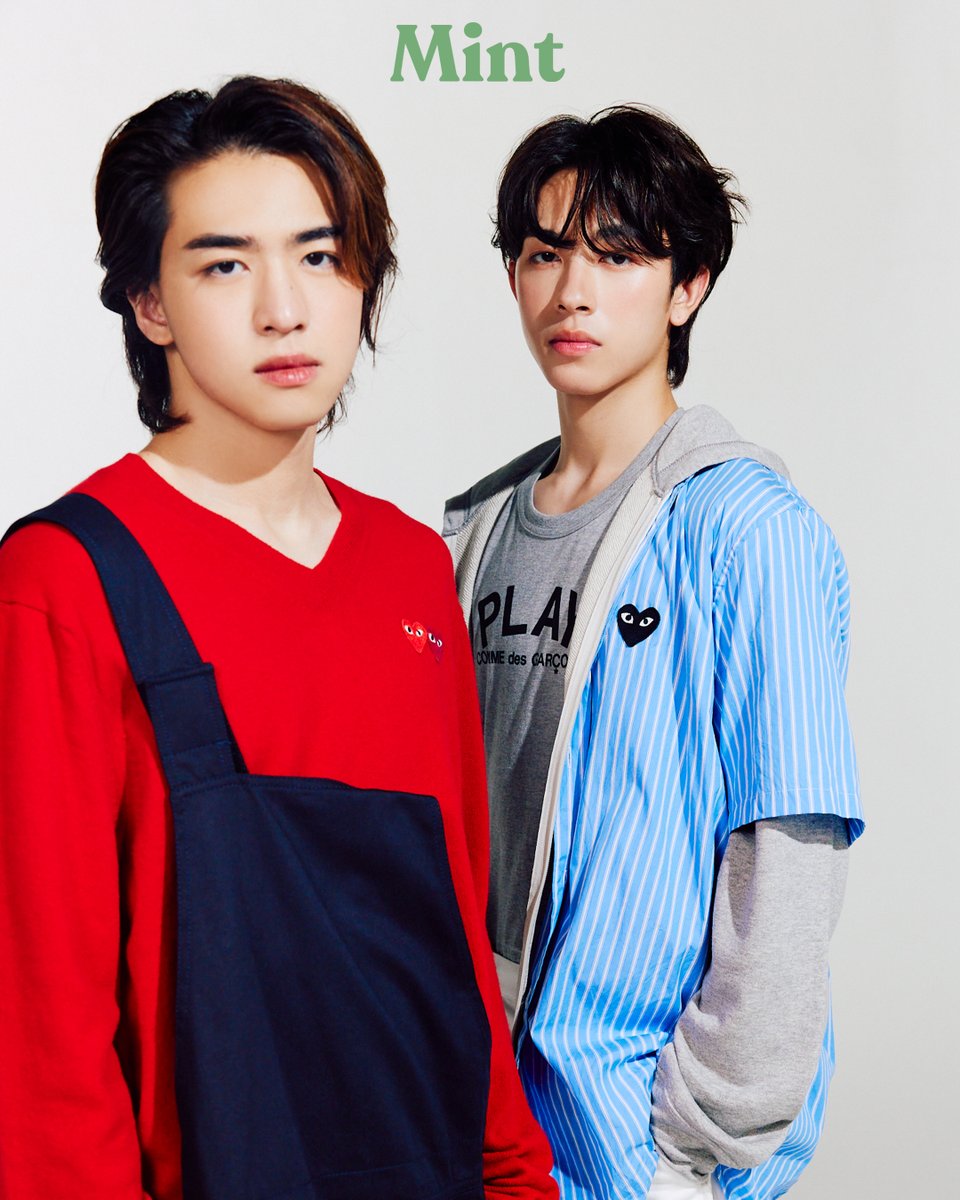 มายกแก๊ง! #MintFashion ชวนหนุ่มๆ #PROXIEth มาอัพลุคใหม่จาก COMME des GARÇONS PLAY กับไอเท็มสตรีทแฟชั่นสไตล์มินิมอล แฝงกลิ่นอายความสนุกสนาน พร้อมโลโก้หัวใจมีตา

💚สอบถามรายละเอียดของ COMME des GARÇONS PLAY เพิ่มเติมได้ทาง LINE OA: @cdg_th

#PROXIExMintFashion
#cdgbagkok
#MintMagTH