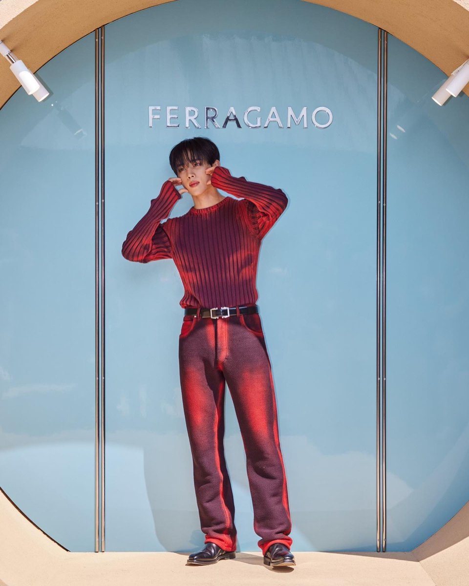 suncwokim's tweet photo. Standing here, wearing red at Ferragamo. For me to bring the casual yet stunning and beautiful outfit in this day where i get to present Theboyz as a furious and glorious group from this outfit. https://t.co/8kbfQXpsix