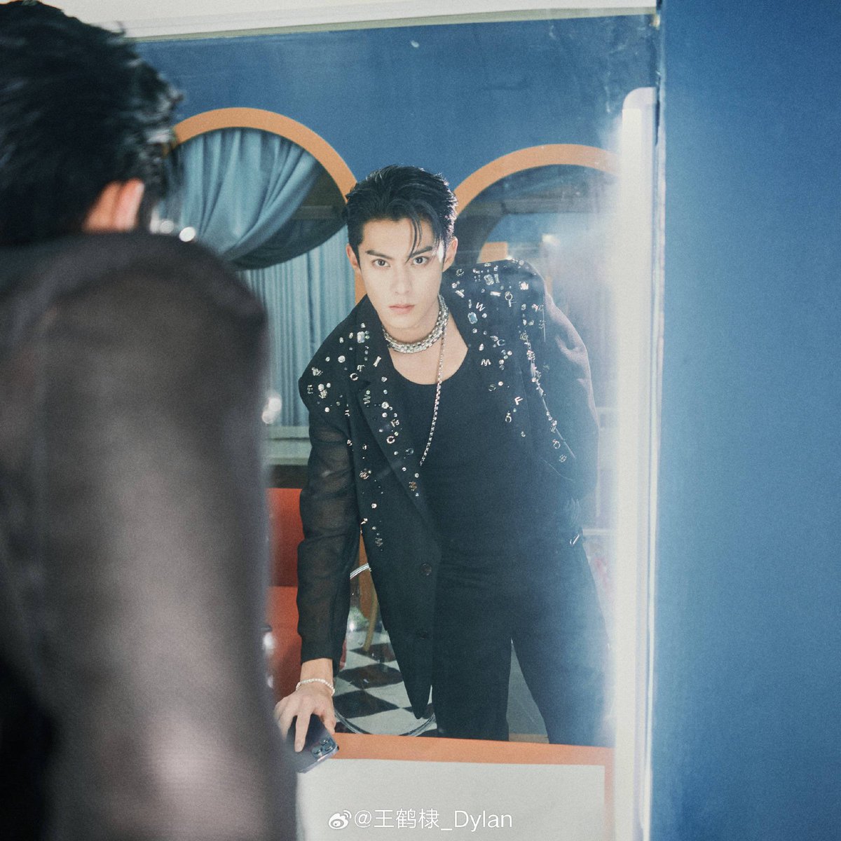 _kimchirice's tweet photo. His domineering aura 🔥 #DylanWang https://t.co/WhMcYjxwnY