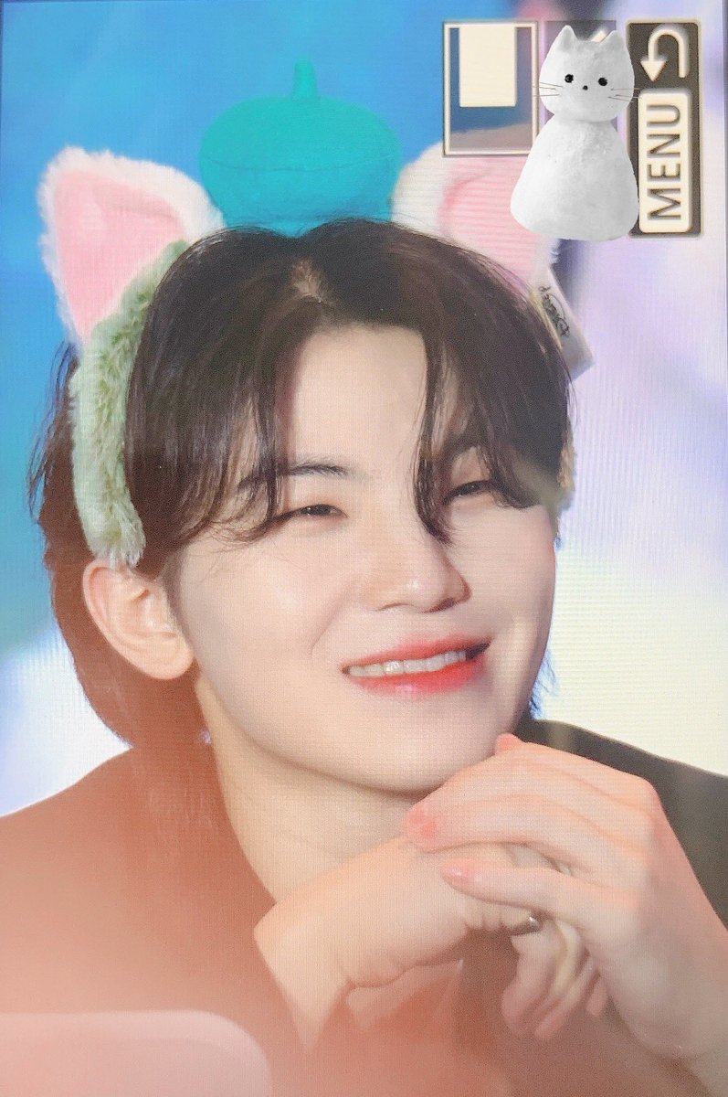 R0sieM00n's tweet image. 230710 yzy팬싸
예쁜 냥이🐈

#우지 #이지훈