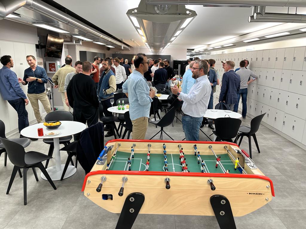 Excellent to see so many founders at our Q2 drinks event, kindly hosted by Christoph Rieche at iwoca.

#fintech #founders #community #fintechfounders