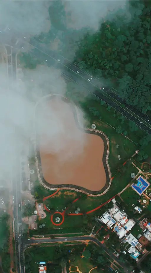 ilika_official's tweet image. Solar tree installed by @img_powertree with @ilika_official  in Gandhinagar #Sky view...
Solar Tree #SolarTree #Solar #Gandhinagar #India 
Source in Divya Bhaskar