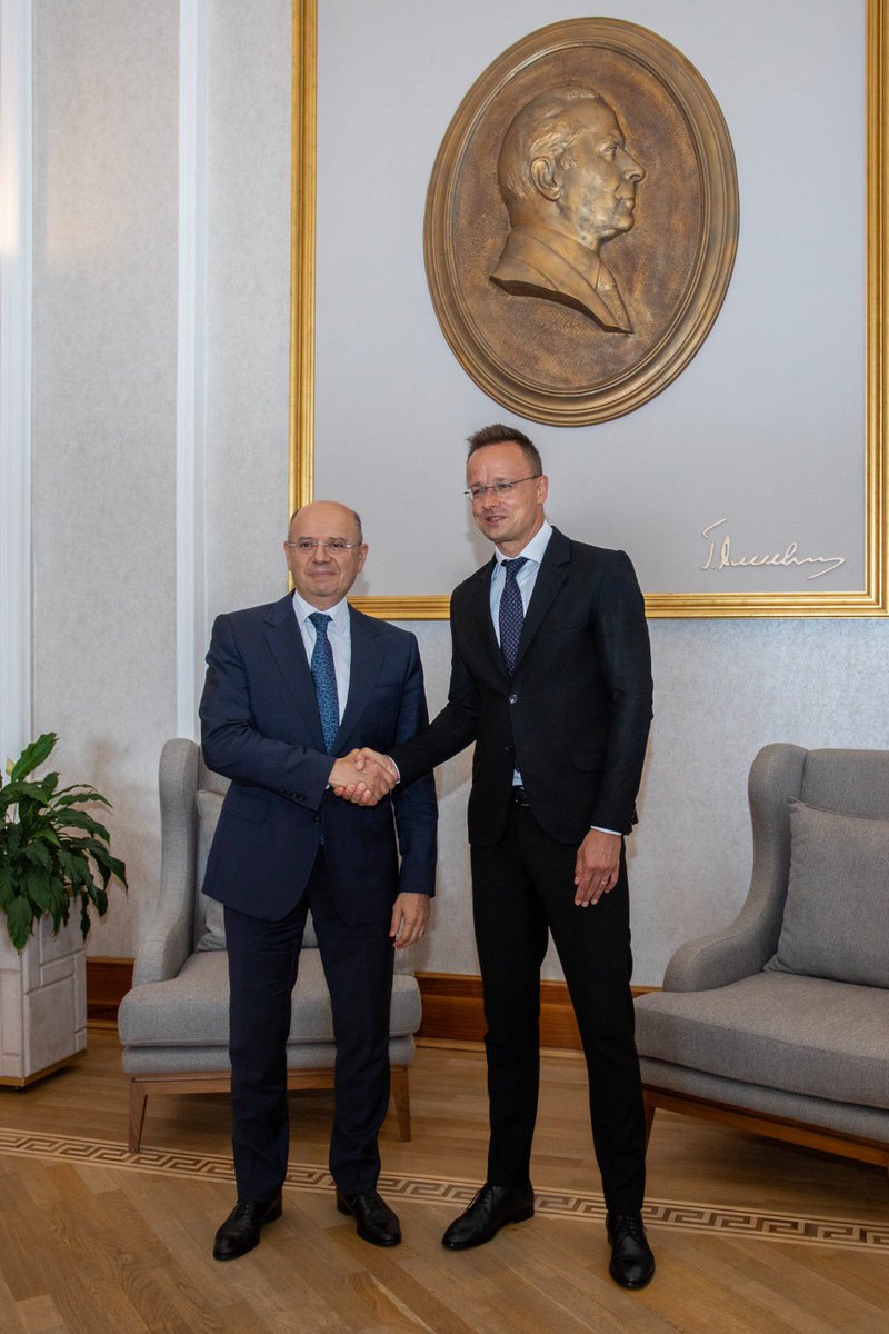 We had fruitful discussions with Peter Szijjarto, the Minister of Foreign Affairs and Trade, regarding our activities on the #SolidarityRing, Caspian-EU #GreenEnergyCorridor, and the #GasSupply from Azerbaijan to Hungary by the end of the year.