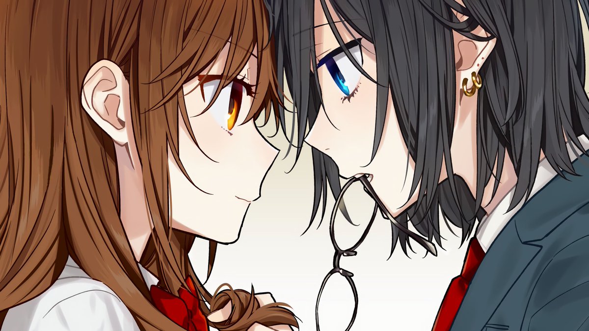 jlist's tweet photo. Isn't it great, having #Horimura back in the form of #horimiyathemissingpieces? I wonder if we'll get any steamy scenes?
Read my blog post here! https://t.co/U91fBWGPoT https://t.co/wkMEeJZ6Ay