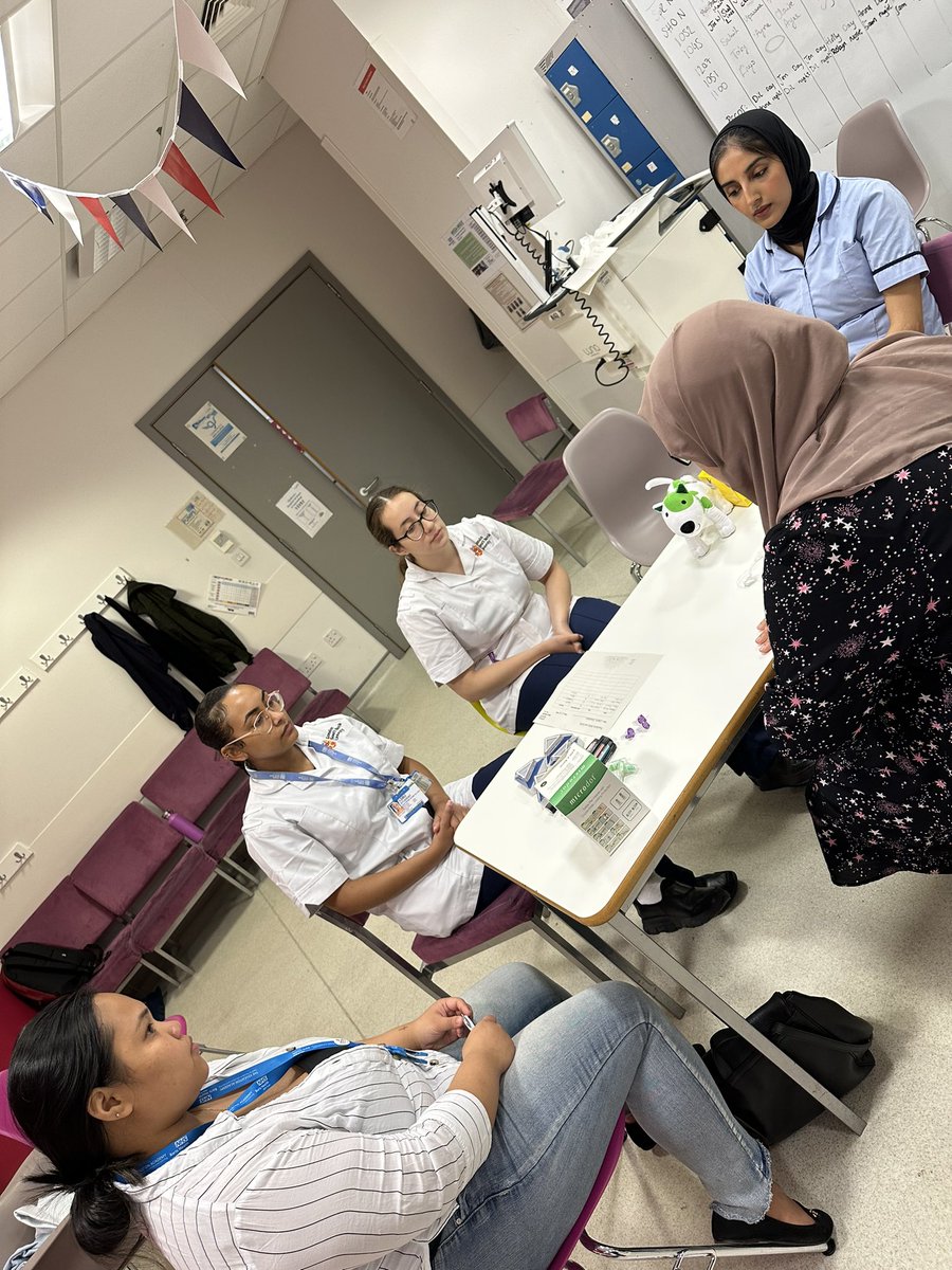 Thank you <a href="/BartsCYPDiab/">Barts CYP Diabetes Team</a> for delivering teaching on our skills and drills session today #learning #nurse #paediatrics #NurseTwitter <a href="/KathEvans2/">🌟 Kath Evans RGN RSCN 💙💛</a> <a href="/FIONAPARKER5/">FIONA LODGE (Parker)</a> <a href="/7Respiratory/">7ERespiratory</a> <a href="/RLHchildren/">RLH Children’s Hospital</a> <a href="/NHSBartsHealth/">Barts Health</a>