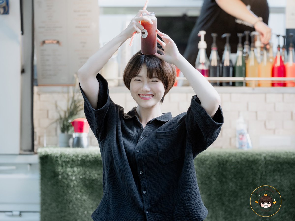wiwaa_wow's tweet photo. ฟู้ดทรัคของน้องมิว กาแฟแก้วแรกของวัน🫶

Miusic Fighting
#miusic 
#foodsupportmiusic
#Homeroom29ตัวประกัน https://t.co/qddsq30HXw