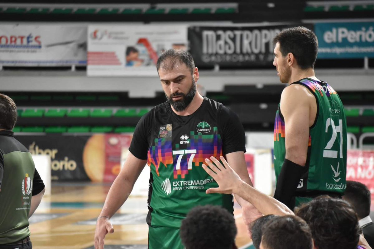 CacerEsBasket tweet media