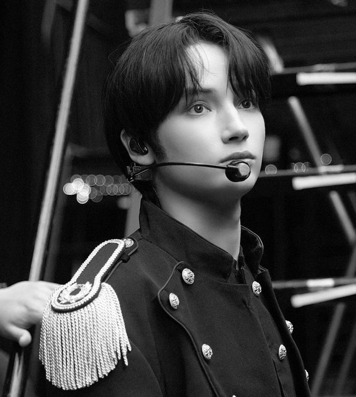 Hueningkai is a real life Disney Prince and you can't convince me otherwise https://t.co/zZFEQi8PEY