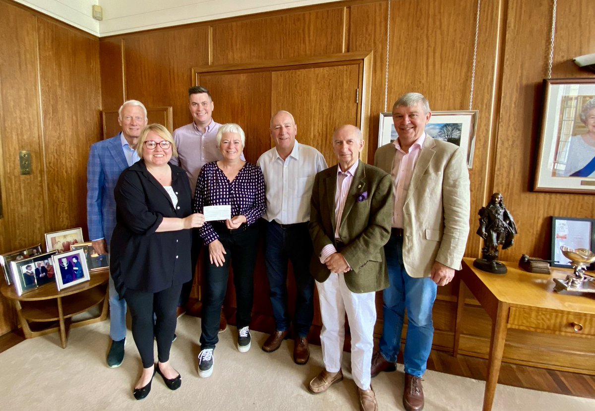 burymayor's tweet photo. Delighted to accept a £500 donation from our Deputy Lieutenants &amp; @GMLO_UK for my mayoral charities this year, I’m sure @EarlyBreakUK @BurySams @SmithMagenisUK will make good use of it. 

If anyone would like to donate to these worthy causes, donate here https://t.co/P07tgw1T9O. https://t.co/N8q0J01pLC