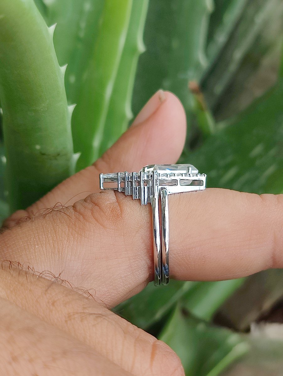 SwiftDiamond6's tweet image. Unique Coffin Cut Moissanite Engagement Ring 2.884CT Vintage Diamond Wedding Ring Bridal Promise Anniversary Gift Simulated Stone Women Ring.
#stackingring 
#weddingring
#bridalring
#anniversarygift
#Daintyringset
#vintagering
#promiserings💍 
#handmadejewelry 
#engagementring