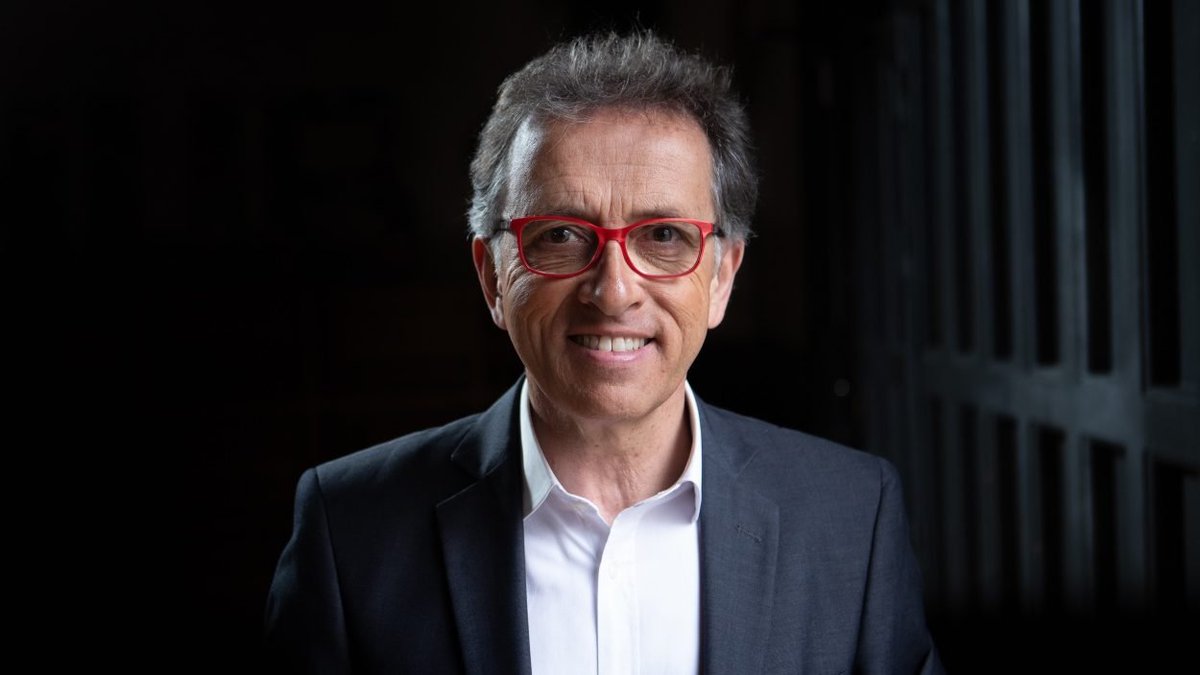 Le he pedido a la IA que genere la imagen de Jordi Hurtado en 2050. Aquí el resultado.