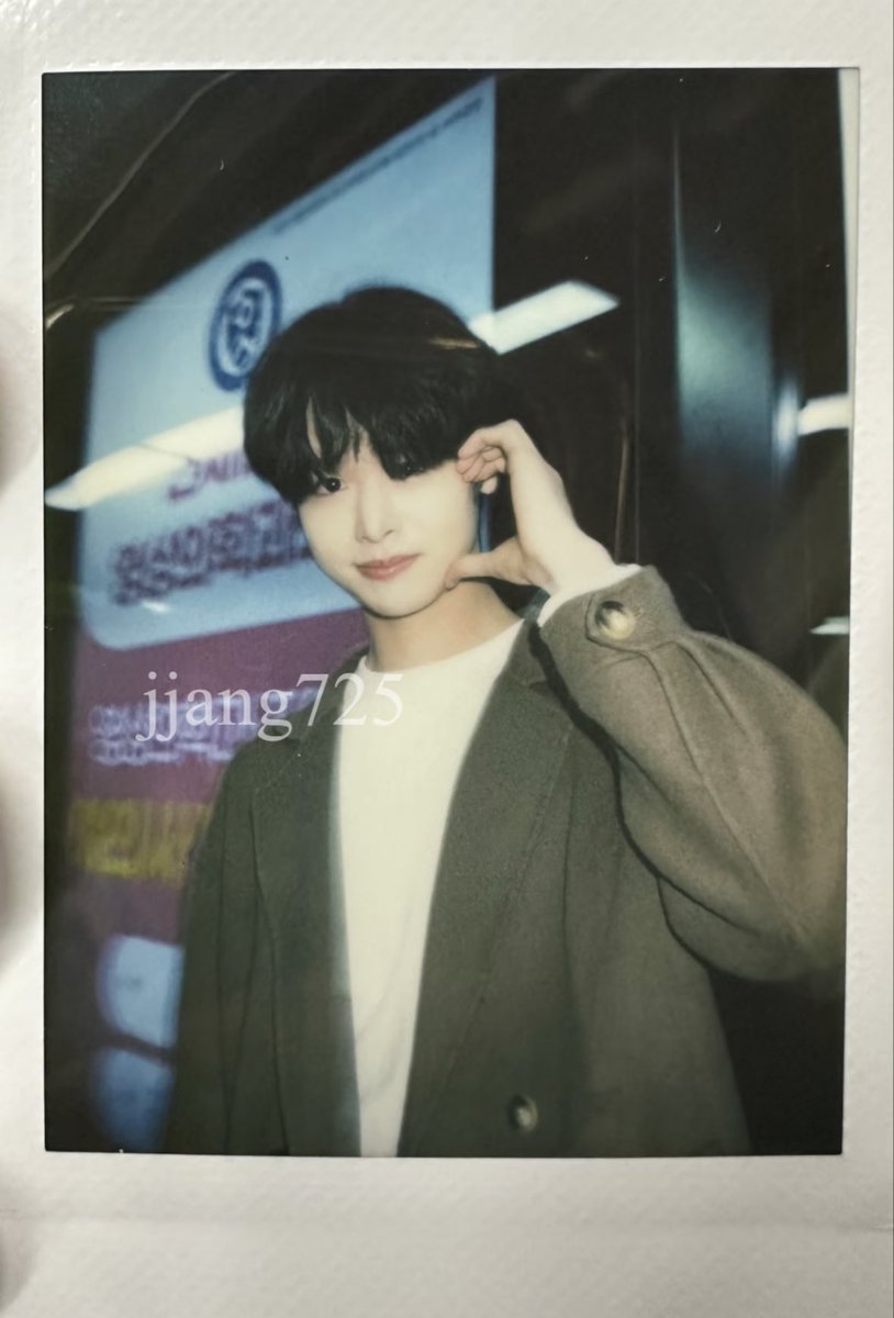 xinghiang's tweet image. GRID BOY GROUP MEMBERS

-Yorch (02) 🇹🇭 
-Dongyeon (03) 🇰🇷🇵🇭
-Yunsol (04) 🇰🇷  
-Jingxiang (04) 🇨🇳 
-Siu (05) 🇰🇷 
-Sunghwa (07) 🇰🇷 

#GRID_ENT #yorch_yongsin #gridnbg