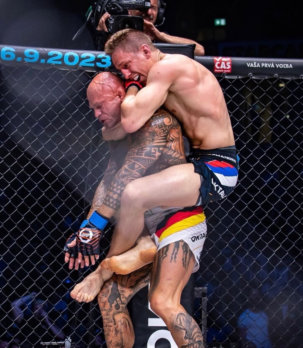 TheRealKarlMarx🇩🇪 tweet media