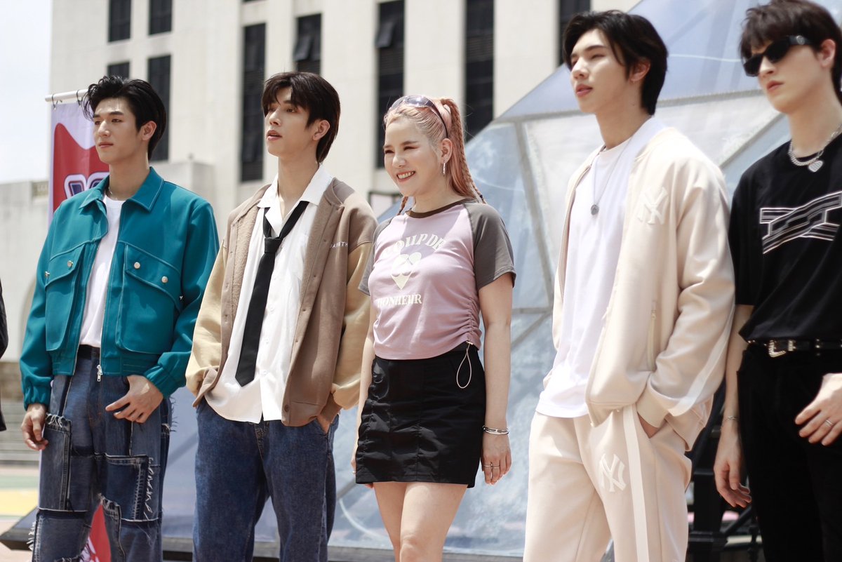 otpcnews's tweet photo. ด้อมวายเดือด!! "แฟรงค์-หล่งลี" การันตี “Y Star Challenge” พร้อมลงจอแข่งขัน 8 กันยายนนี้
 
https://t.co/bGVfHf9SCW

#YStarChallenge #longlee #FrankThanatsaran https://t.co/L3SDF3w1xZ