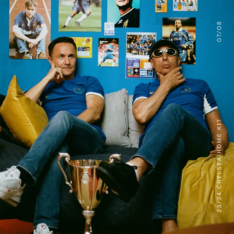 ChelseaFC's tweet photo. Introducing our 23/24 @NikeFootball home shirt! ⭐

90's inspired and shimmering in gold, celebrating 25 years since our iconic 97/98 season where we took home the UEFA Cup Winners' Cup.  

#ItsA90sThing #ThePrideOfLondon