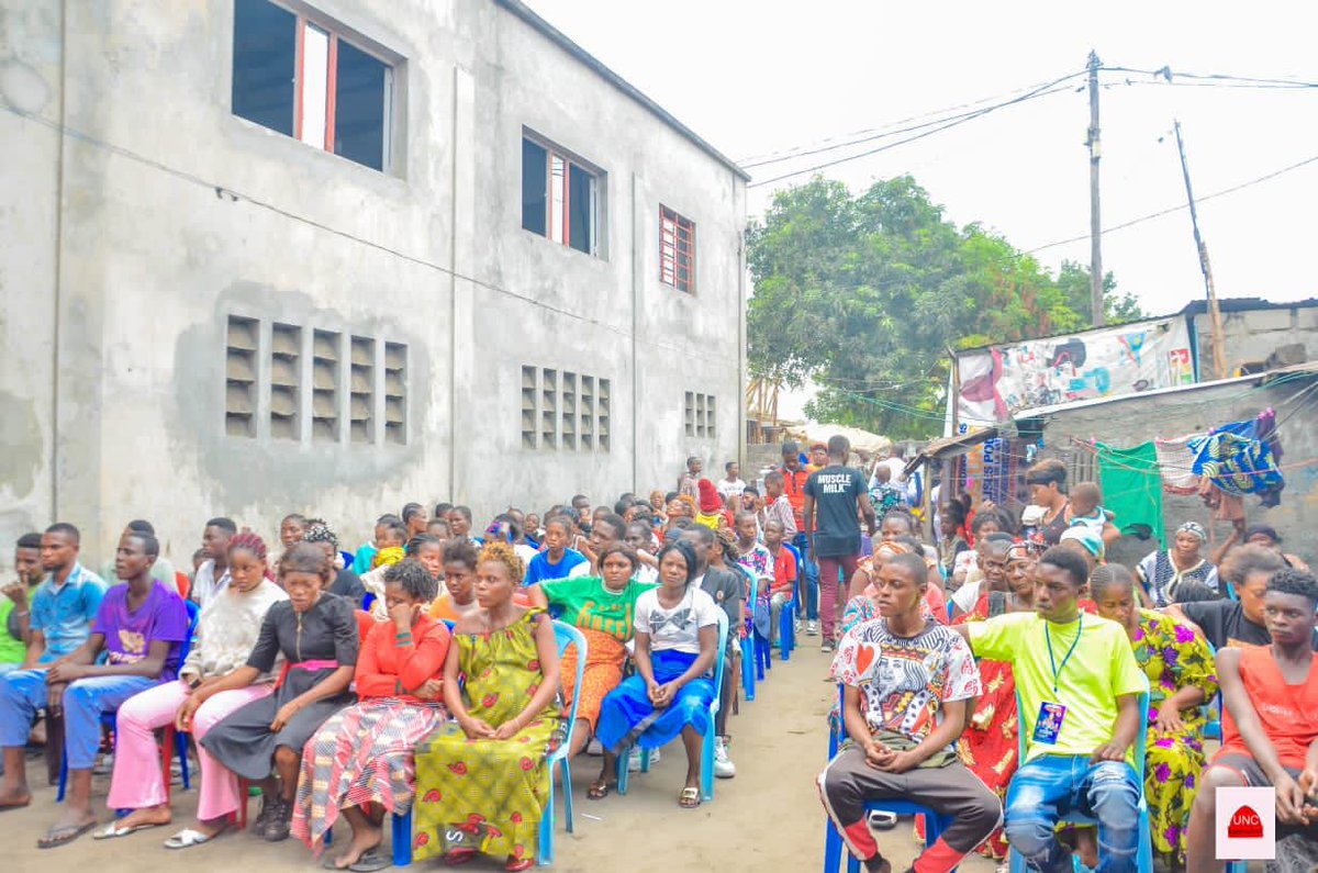 BobelabiR's tweet photo. Sous l'impulsion du #Sans #Frontière @RemyBongungu Coordon National des Bérets Rouges ya #MWALIMU @VitalKamerhe1,le #Crdon #Tshangu,le #Tankiste @EdihoErick,a pris possession de #Kimbanseke #Ouest et y a placé son antenne,suivant l'objectif 150 députés du #SG @BillyKambale1 5 ⭐ https://t.co/qIQJLmVfLC