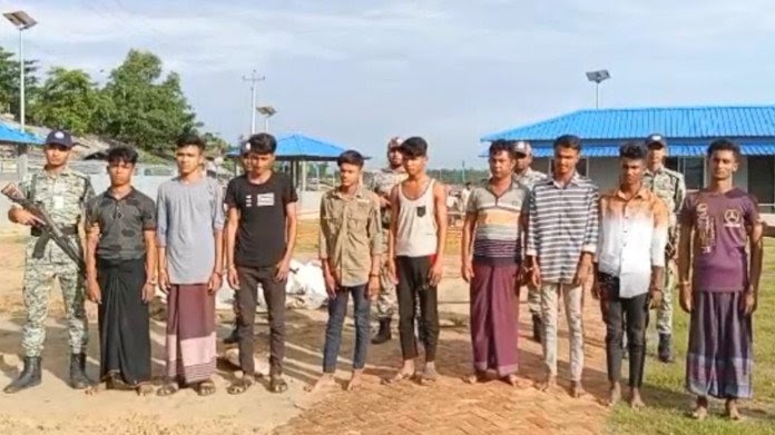 A group of child kidnappers was arrested, consisting of 7 #local #residents and 2 #Rohingya individuals. Despite only a small percentage of Rohingya being involved with local #traffickers.
@officialFORSEA 
@FrontierMM 
@SouthAsiaIndex 
@ARSA_Official