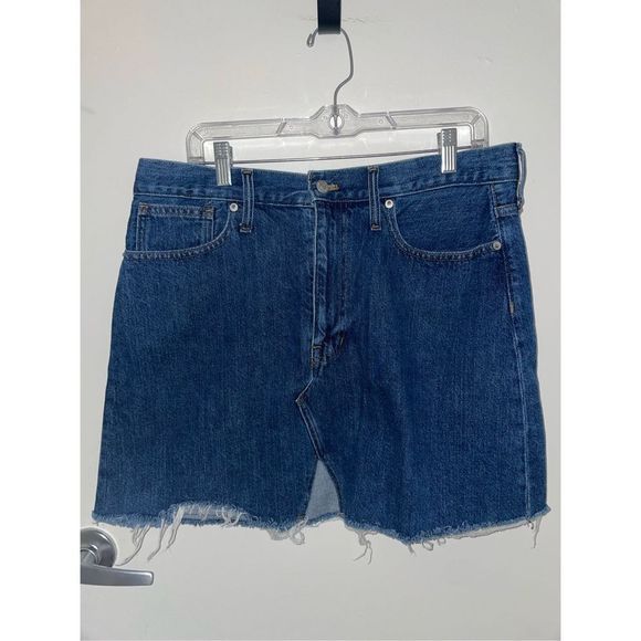 MsGandMe1's tweet photo. So good I had to share! Check out all the items I'm loving on @Poshmarkapp from @TeresaP81069921 #poshmark #fashion #style #shopmycloset #madewell: https://t.co/ZRktQyUOCG https://t.co/zUz7lsi0Vc