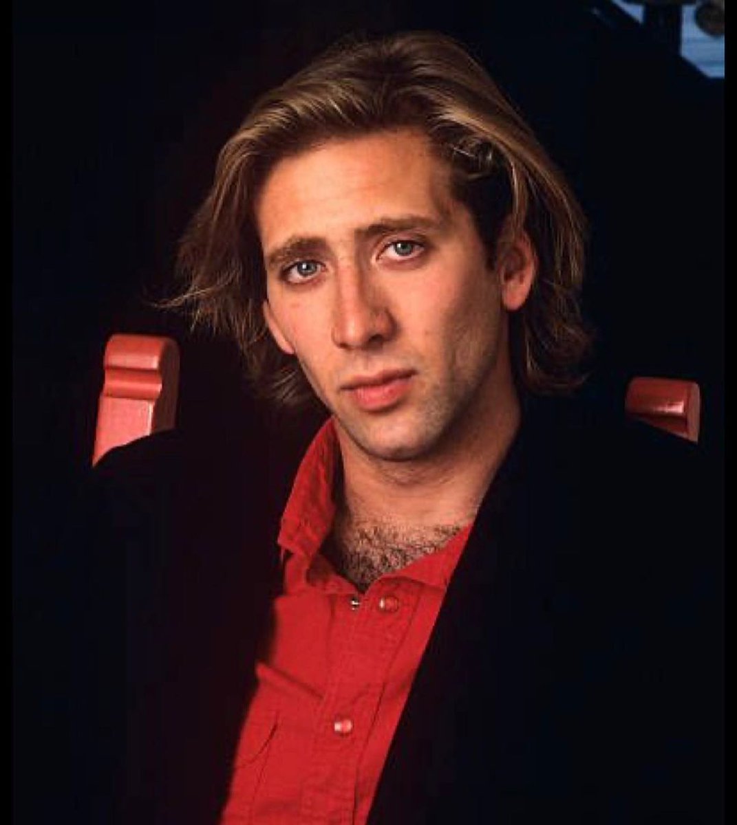 mariabauer18690's tweet image. #Leadership begins the minute we have responsibilities. Leading by example
"I've acted #professionally since I was 16" #nicolascage 

#business #music #quote #art #Jobs #live #job #success #Life #truth #win #quotes #courage #quoteoftheday #journey #future #learn #leader