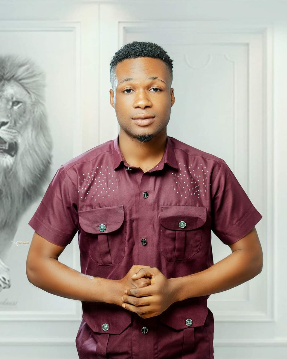 fidelis_usman's tweet photo. Pls help me celebrate my immediate younger brother, 
The Great psalmist of the House, 
The finest, worship leader, and a man of great grace as he celebrate his birthday today.
Lines will keep falling for you in pleasent places, continue to enjoy God's  presences today and always https://t.co/3ec1xfKbQ5