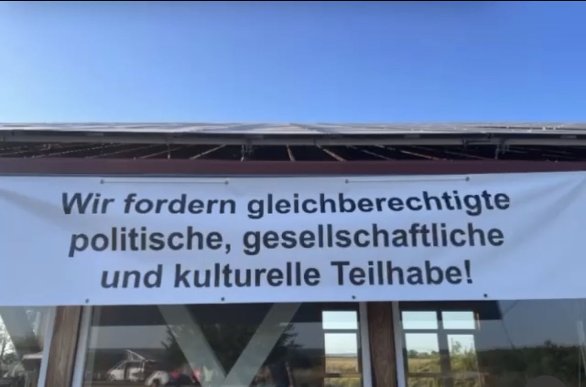 Wir fordern gleichberechtigte politische, gesellschaftliche und kulturelle Teilhabe! <a href="/HueppeMdB/">Hubert Hüppe</a> <a href="/WilfriedOellers/">Wilfried Oellers</a> <a href="/spdbt/">SPD-Fraktion im Bundestag</a> <a href="/cducsubt/">CDU·CSU</a> <a href="/GrueneBundestag/">Grüne im Bundestag 🇪🇺🏳️‍🌈</a> <a href="/fdp/">FDP</a> <a href="/dieLinke/">Die Linke</a> <a href="/tagesschau/">tagesschau</a> <a href="/taz_news/">taz.de: Schlagzeilen</a> <a href="/TspBerlin/">Tagesspiegel Berlin</a> <a href="/Bundestag/">Deutscher Bundestag</a> <a href="/LebenshilfeBV/">Bundesvereinigung Lebenshilfe</a> <a href="/BBMB_bund/">Behindertenbeauftragter der Bundesregierung</a>