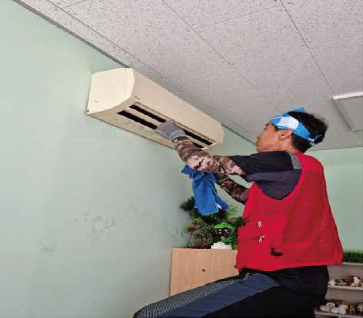 koreaeco21's tweet image. 안녕하세요
사람 중심의 안전한 환경을 만들어가는
사회적기업, 여성기업 (주)코리아에코21입니다.
아산교육지원청에
에어컨/냉난방기 필터세척을 진행했습니다.

#아산교육지원청 #아산교육지원청에어컨세척
#아산교육지원청냉난방기세척
#아산교육지원청에어컨청소 #코리아에코21